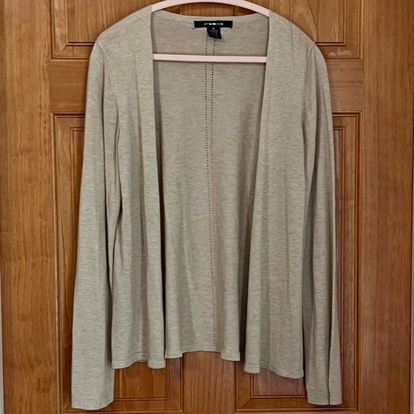 89th & Madison Light Tan Cardigan Sweater - Picture 1 of 5